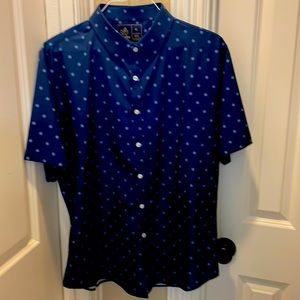 Mens NWOT Rugby Ralph Lauren short sleeve button down performance shirt in XL.